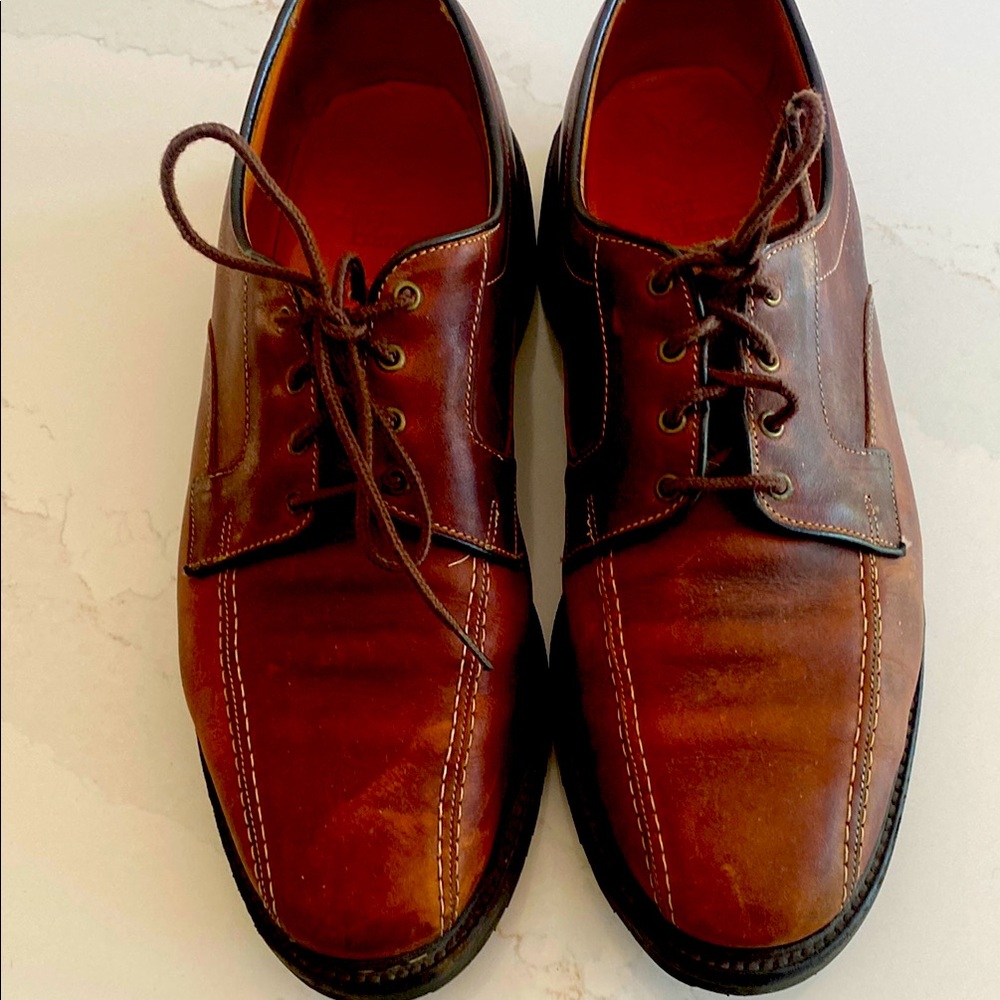 Classic Brown Leather Men's Shoes